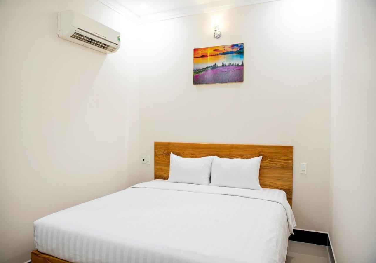Minh Lam Hotel Pleiku Extérieur photo