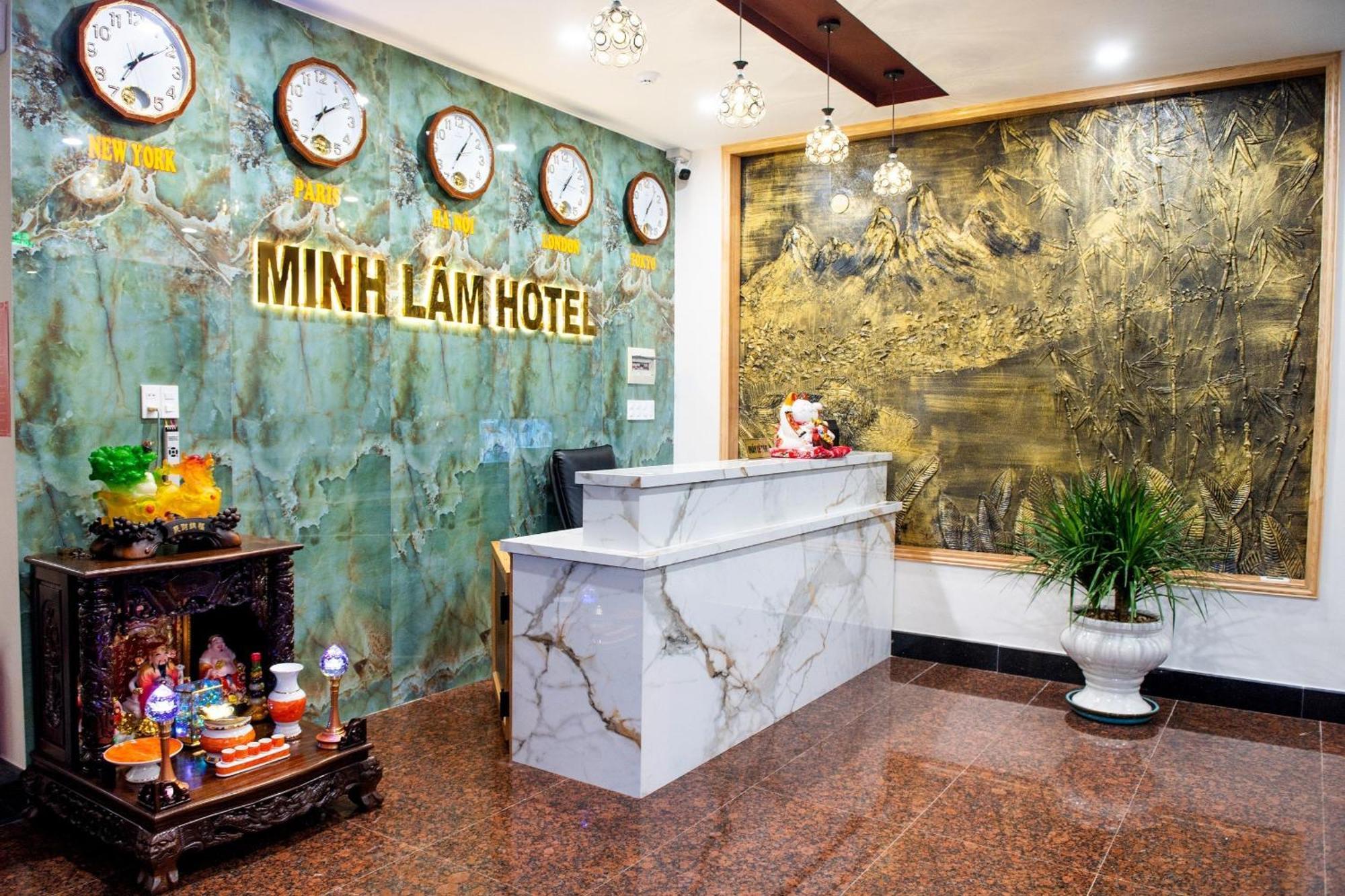 Minh Lam Hotel Pleiku Extérieur photo